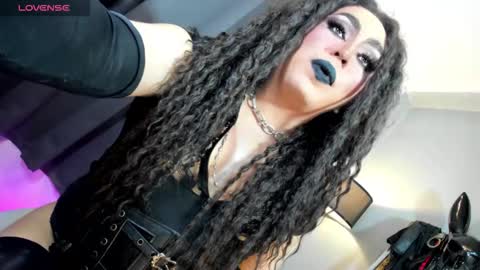  not into STINGY and CHEAP people online show from October 2025 12:33:02 AM