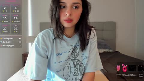 Helena online show from November 2025 02:57:02 PM