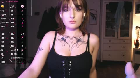 Snapshot of yourhanna_ chatting on May 2026 09:42:02 PM hanna online show from May 2026 09:42:02 PM