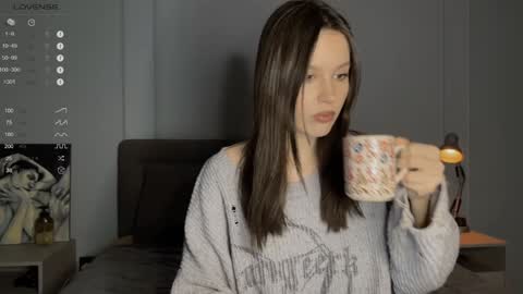 Aida online show from February 2025 12:49:01 PM