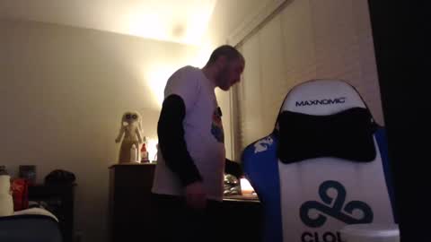 Snapshot of yourhighnessthis9inch chatting on February 2025 03:00:02 AM Sh online show from February 2025 03:00:02 AM