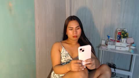 Mauie  online show from May 2026 11:44:01 PM