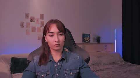 Jully online show from October 2025 06:30:01 PM