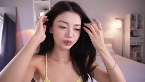 yourlittlesunrise_ online show from July 2026 05:13:02 AM