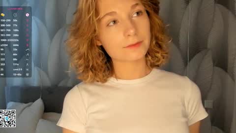 Snapshot of yourmuseee chatting on February 2026 08:00:02 AM Sonya online show from February 2026 08:00:02 AM