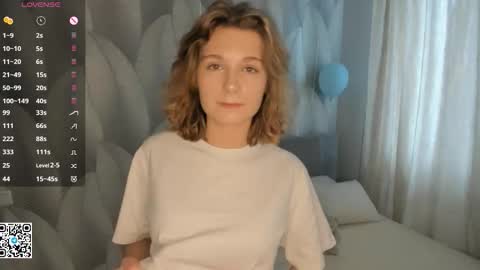 Snapshot of yourmuseee chatting on March 2026 10:54:02 AM Sonya online show from March 2026 10:54:02 AM