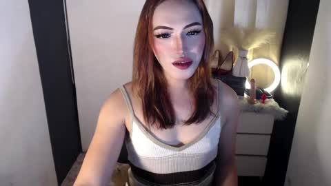 TIFFANY SUCKING QUEEN online show from August 2026 03:30:02 AM