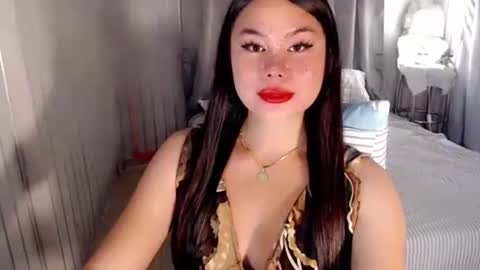 Snapshot of yournaughtyprincess16 chatting on September 2025 12:54:01 PM ALPHA DOM. QUEEN JASMINE online show from September 2025 12:54:01 PM