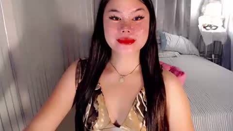 Snapshot of yournaughtyprincess16 chatting on October 2025 04:02:01 PM ALPHA DOM. QUEEN JASMINE online show from October 2025 04:02:01 PM