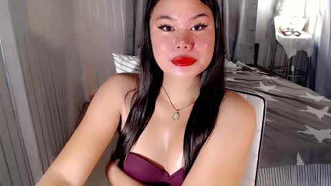 Snapshot of yournaughtyprincess16 chatting on October 2025 03:45:01 PM ALPHA DOM. QUEEN JASMINE online show from October 2025 03:45:01 PM