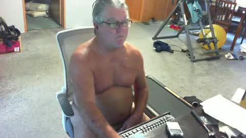 yourpoppi55 online show from June 2026 11:37:01 AM