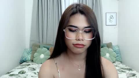 yourprettyblythe_ts online show from January 2026 08:49:02 AM