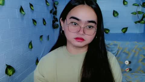 yourprincessthea online show from February 2025 04:26:01 PM