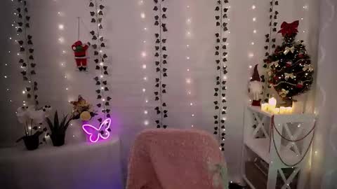 Happy online show from December 2025 06:43:02 AM