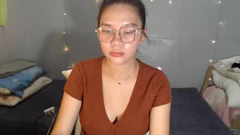 yoursexy_reb online show from December 2025 02:40:02 AM