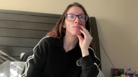 Snapshot of yourstrulylivy chatting on December 2024 05:50:02 PM yourstrulylivy online show from December 2024 05:50:02 PM