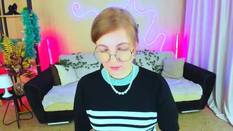 Alice online show from November 2025 04:12:01 AM