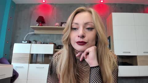 Snapshot of yourvenus00 chatting on December 2024 10:38:02 AM YourVenus00 -Follow my OF online show from December 2024 10:38:02 AM