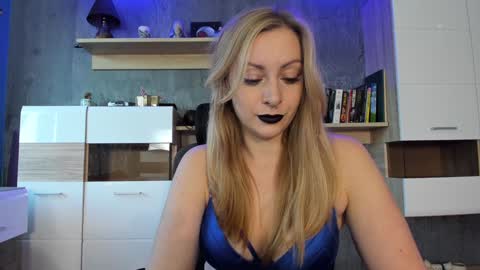 Snapshot of yourvenus00 chatting on January 2025 07:52:02 AM YourVenus00 -Follow my OF online show from January 2025 07:52:02 AM