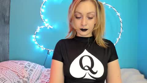 Snapshot of yourvenus00 chatting on January 2025 07:35:01 PM YourVenus00 -Follow my OF online show from January 2025 07:35:01 PM