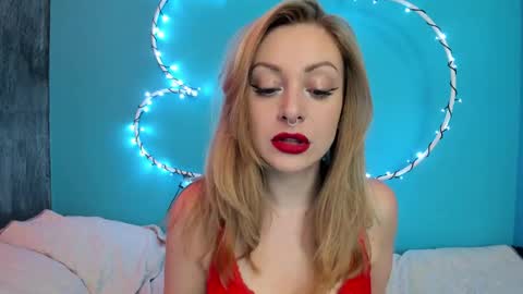 Snapshot of yourvenus00 chatting on February 2025 01:05:01 PM YourVenus00 -Follow my OF online show from February 2025 01:05:01 PM