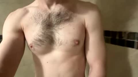 yourwhiteislandboy online show from December 2025 04:52:01 AM