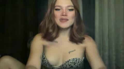 Snapshot of yourwildestdreamgirl chatting on February 2026 11:00:01 PM ANDREA online show from February 2026 11:00:01 PM