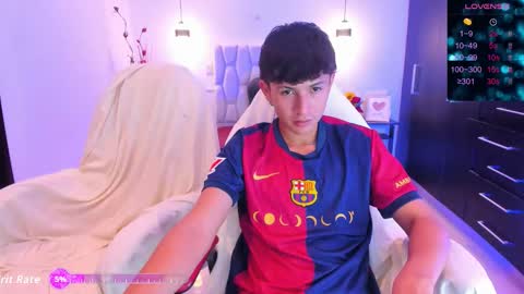 Snapshot of youths_lc chatting on November 2025 07:40:02 PM youths_lc online show from November 2025 07:40:02 PM