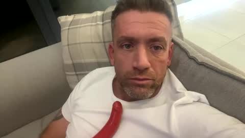 Snapshot of youwantus69 chatting on January 2025 05:42:01 AM You want us 69 online show from January 2025 05:42:01 AM