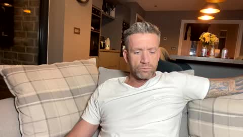 Snapshot of youwantus69 chatting on January 2025 05:41:02 AM You want us 69 online show from January 2025 05:41:02 AM