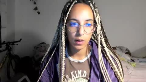 Snapshot of youwishtobeme chatting on January 2025 11:50:02 PM elizabeth ju online show from January 2025 11:50:02 PM