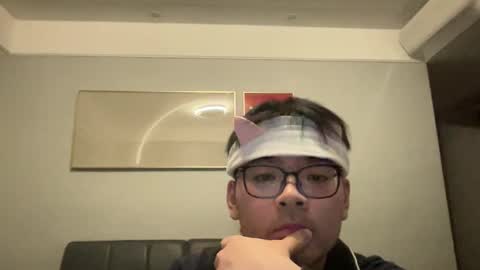 Albert Locko online show from February 2026 04:11:02 PM