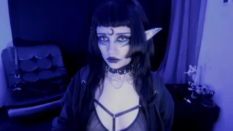 Yue Eclipsa online show from January 2026 04:49:02 AM