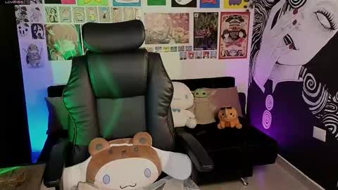 Snapshot of yuhwa chatting on September 2025 11:09:02 PM rawr Anne Independent model online show from September 2025 11:09:02 PM