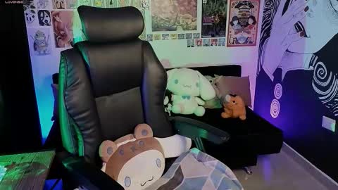 Snapshot of yuhwa chatting on September 2025 11:53:01 PM rawr Anne Independent model online show from September 2025 11:53:01 PM