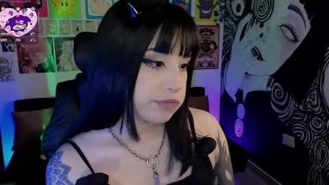 Snapshot of yuhwa chatting on October 2025 11:13:02 PM rawr Anne Independent model online show from October 2025 11:13:02 PM