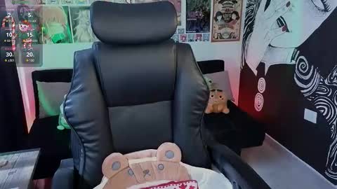 Snapshot of yuhwa chatting on December 2025 07:00:01 PM rawr Anne Independent model online show from December 2025 07:00:01 PM