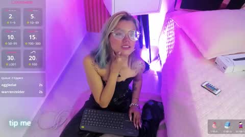 Snapshot of yukki_kuran chatting on September 2025 03:06:02 AM Yukki Kuran online show from September 2025 03:06:02 AM