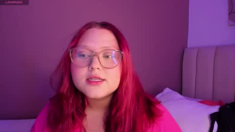 Snapshot of yuli_cardona_ chatting on October 2025 09:38:01 PM Yuliet online show from October 2025 09:38:01 PM