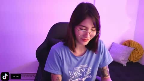 Snapshot of yulienne chatting on November 2025 02:44:01 AM Yulienne online show from November 2025 02:44:01 AM