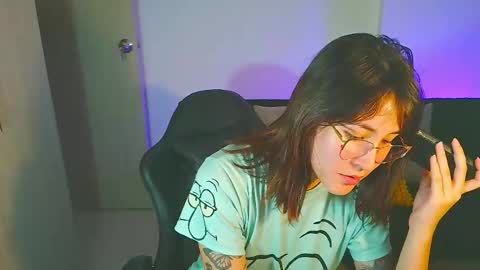 Yulienne online show from February 2026 01:45:01 AM