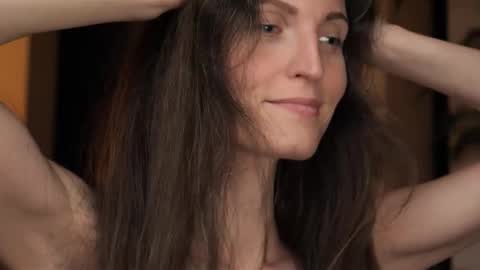 yulla dao online show from October 2025 06:50:02 PM