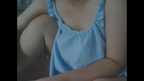 yumi123_ online show from October 2025 11:51:02 PM