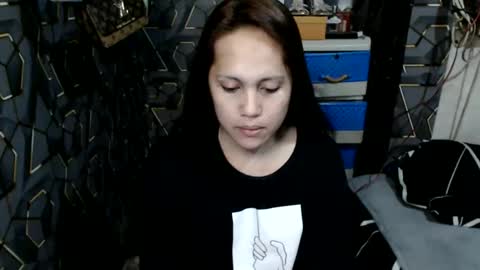 yumi online show from January 2026 01:38:02 PM