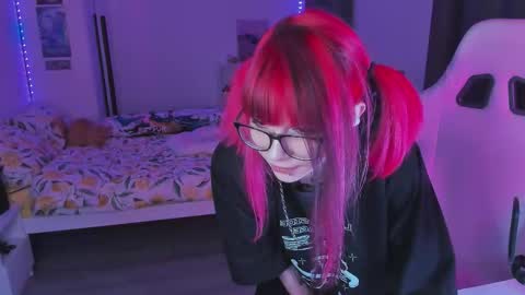 Yumi 3 online show from September 2025 05:25:02 PM