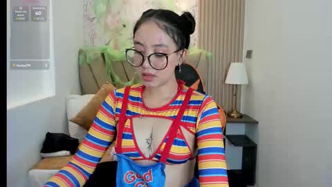 Yuna  online show from October 2025 08:11:02 PM