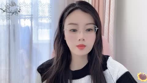 YunEr online show from December 2024 03:10:02 AM