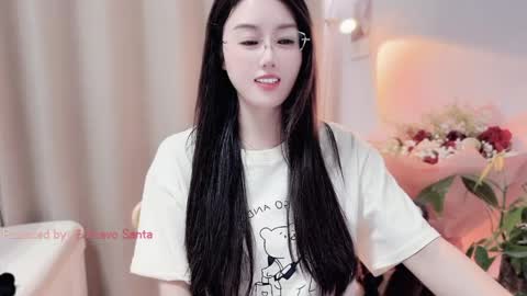 Snapshot of yuner0715 chatting on May 2026 03:50:02 PM YunEr online show from May 2026 03:50:02 PM