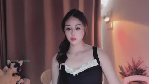 Snapshot of yuner0715 chatting on June 2026 03:09:02 AM YunEr online show from June 2026 03:09:02 AM