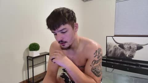 yungbul1 online show from December 2025 04:52:02 AM